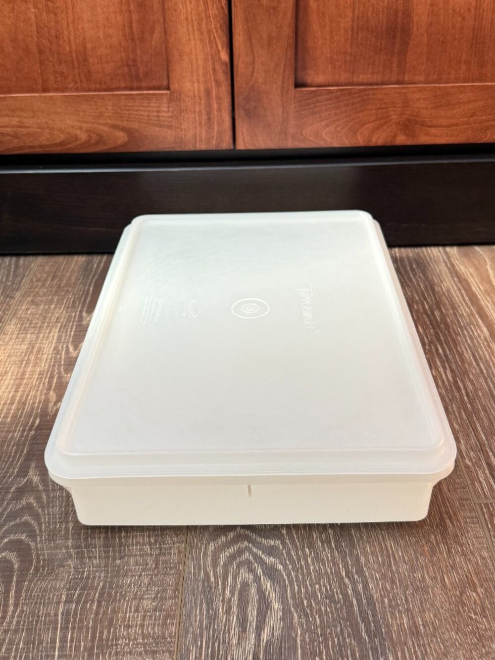 Vintage Tupperware Snack-Stor Rectangular Container - Picture 7 of 16